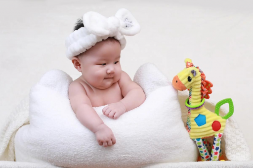 柳州宝宝头发黄是什么原因 柳州宝宝头发黄是什么原因